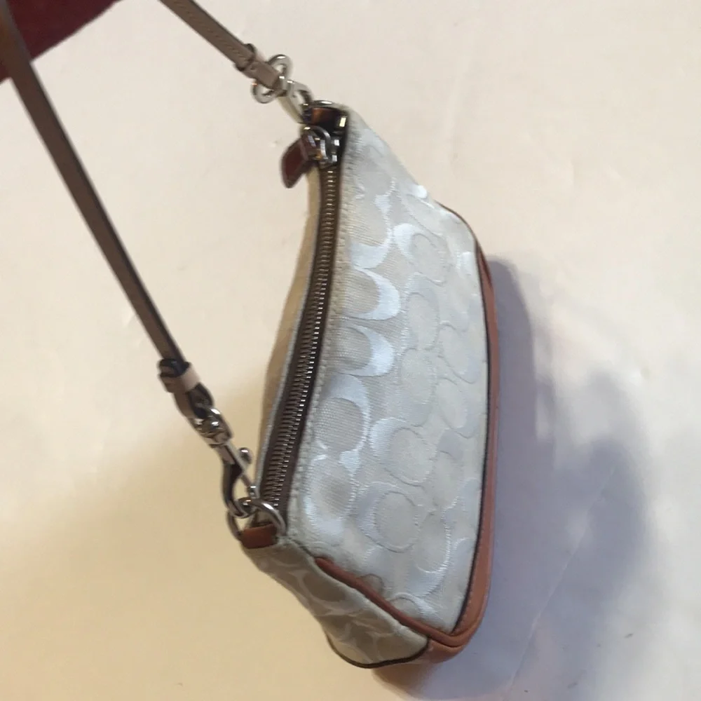 Rare Coach Y2K Demi Signature Monogram Mini Bag Vintage Baguette White Ivory 00‘ - Picture 12 of 17